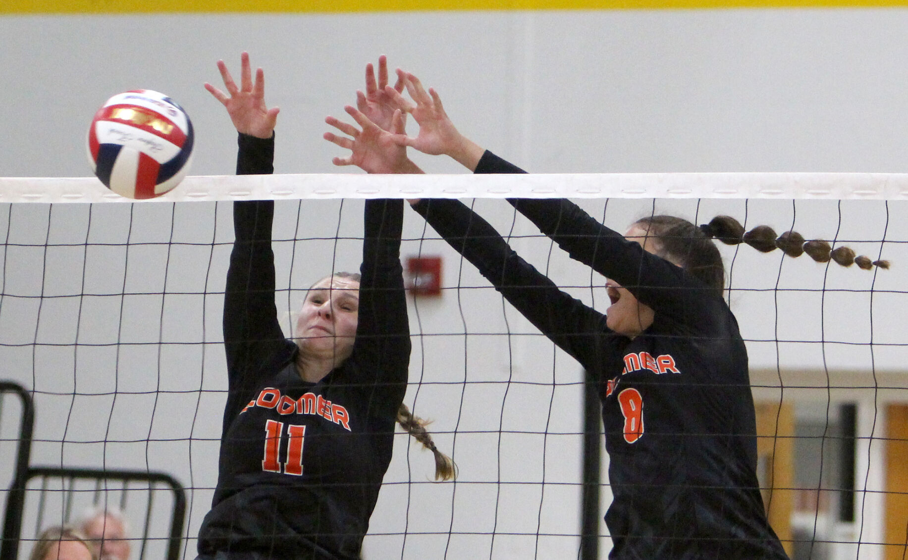 Bloomer at Cadott volleyball 9-13-22